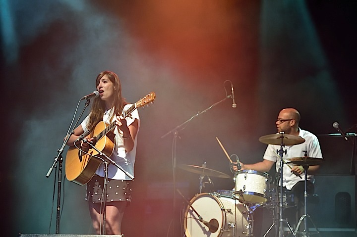 Clare Louise @ Brussels Summer Festival, picture 21, photographed by Wim Patry - FrontView Magazine