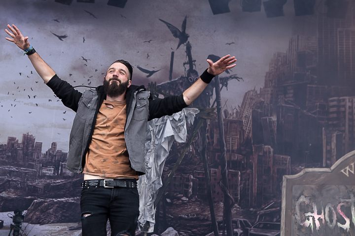 Caliban @ Summer Breeze 2014, picture 2, photographed by Dorien Goetschalckx - FrontView Magazine