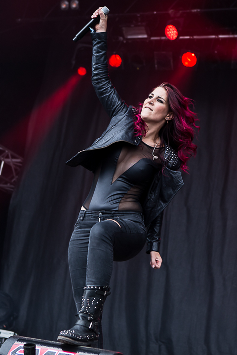 Delain @ Summer Breeze 2014, picture 18, photographed by Dorien Goetschalckx - FrontView Magazine