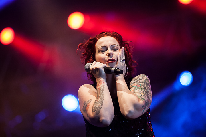 Anneke Van Giersbergen @ Summer Breeze 2014, picture 9, photographed by Dorien Goetschalckx - FrontView Magazine