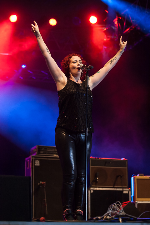 Anneke Van Giersbergen @ Summer Breeze 2014, picture 15, photographed by Dorien Goetschalckx - FrontView Magazine