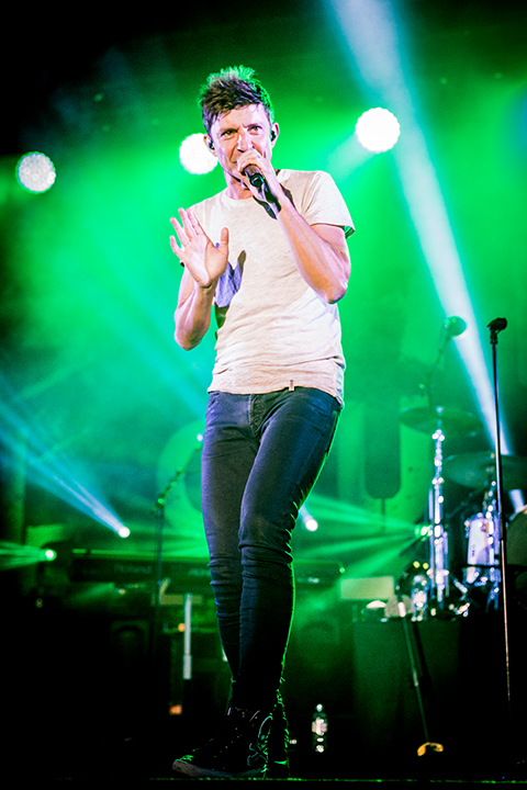 Clouseau @ Stadsfestival Ieper, picture 8, photographed by Elke Briers - FrontView Magazine