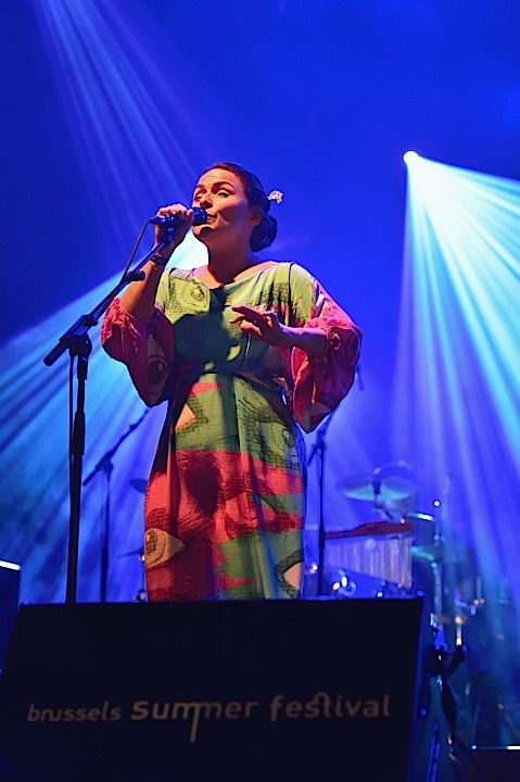 Emiliana Torrini @ Brussels Summer Festival, picture 2, photographed by Wim Patry - FrontView Magazine