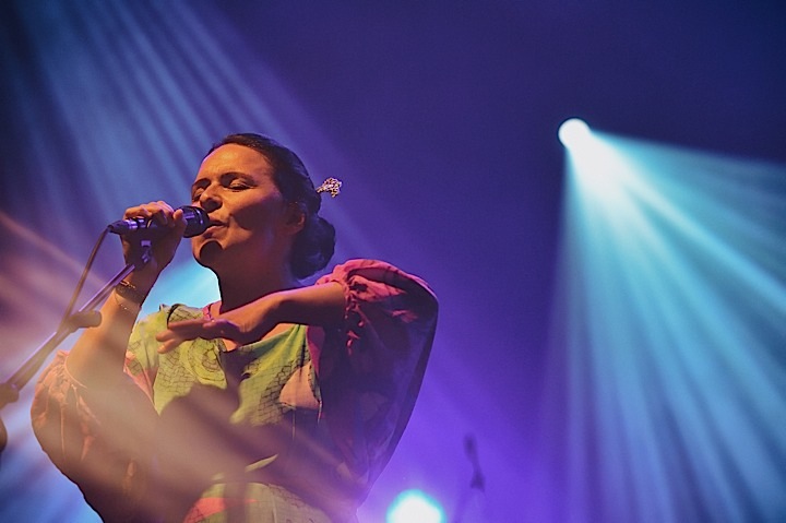 Emiliana Torrini @ Brussels Summer Festival, picture 3, photographed by Wim Patry - FrontView Magazine