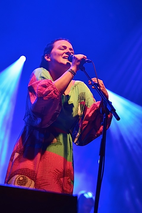 Emiliana Torrini @ Brussels Summer Festival, picture 4, photographed by Wim Patry - FrontView Magazine