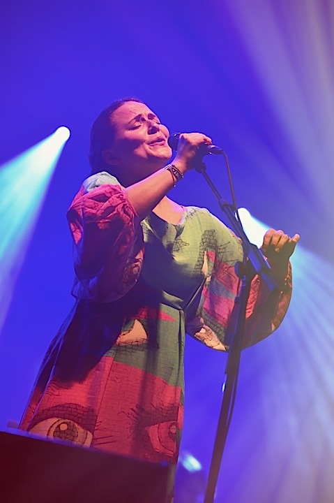 Emiliana Torrini @ Brussels Summer Festival, picture 5, photographed by Wim Patry - FrontView Magazine