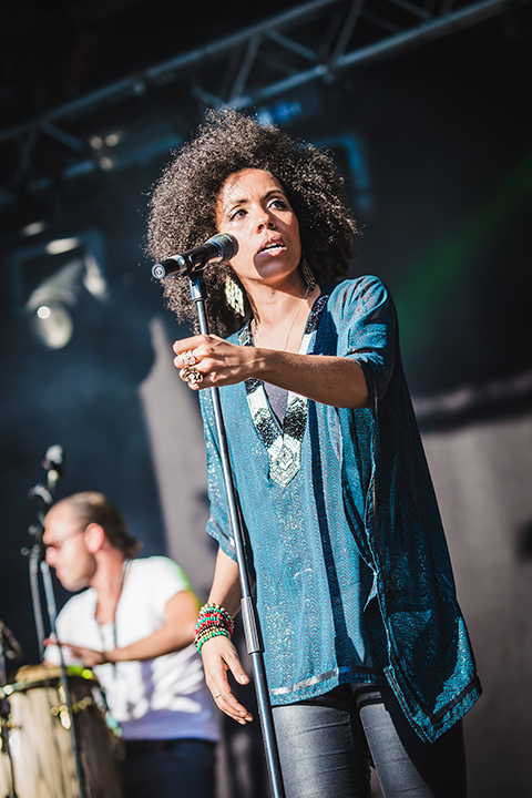 Leki @ Stadsfestival Ieper, picture 8, photographed by Elke Briers - FrontView Magazine