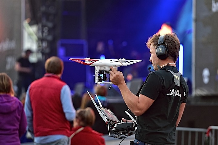 MLCD @ Brussels Summer Festival, picture 35, photographed by Wim Patry - FrontView Magazine