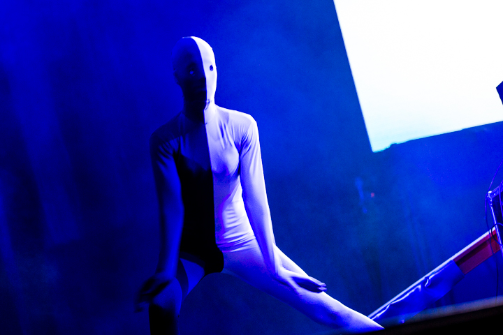 Praga Khan @ Marktrock Leuven 2014, picture 2, photographed by Kurt Jacobs - FrontView Magazine