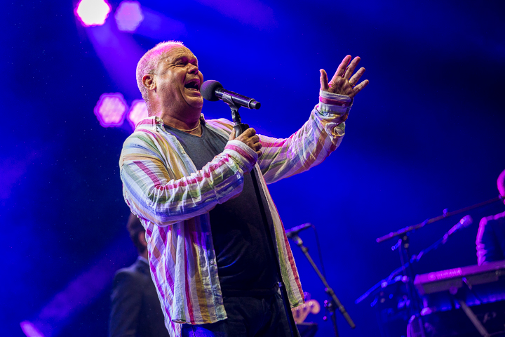 Paul de Leeuw @ Marktrock Leuven 2014, foto 7, foto's door Kurt Jacobs - FrontView Magazine