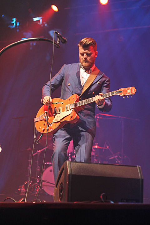 Boulevard Vinyl @ Vostertfeesten, Bree, picture 7, photographed by Heidi Elen - FrontView Magazine