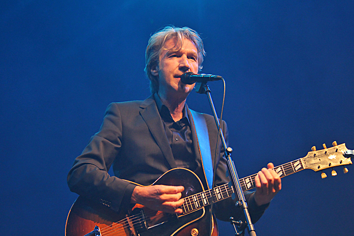 Frank Boeijen @ Vostertfeesten, Bree, picture 3, photographed by Heidi Elen - FrontView Magazine