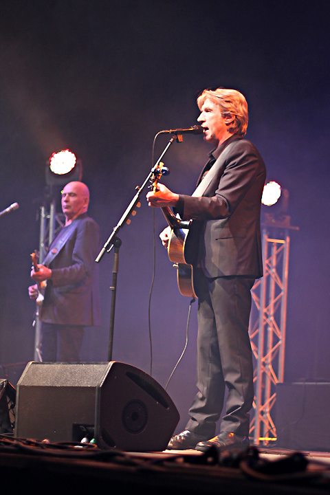 Frank Boeijen @ Vostertfeesten, Bree, picture 9, photographed by Heidi Elen - FrontView Magazine