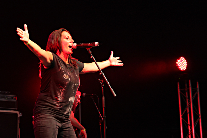 Night Train @ Vostertfeesten, Bree, picture 1, photographed by Heidi Elen - FrontView Magazine