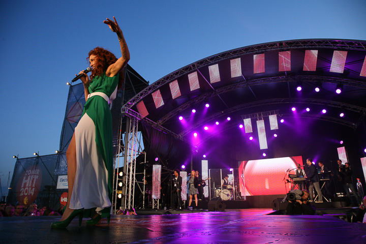 Zomerhit 2014 Live uitzending, picture 39, photographed by VRT - FrontView Magazine