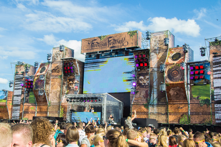 Fantasia Festival 2014 @ Hamme-Zogge, picture 10, photographed by Tom Van Tongerloo - FrontView Magazine