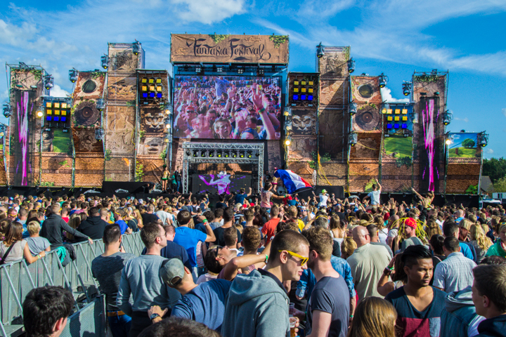Fantasia Festival 2014 @ Hamme-Zogge, picture 35, photographed by Tom Van Tongerloo - FrontView Magazine