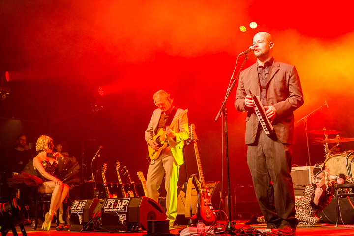 Flip Kowlier @ Feest in het Park 2014, picture 1, photographed by Jan van Hecke - FrontView Magazine