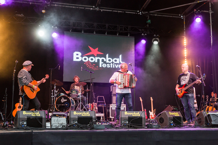 Snakes in Exile @ Boombal Lovendegem Dag 2, picture 1, photographed by Guy Danneels - FrontView Magazine