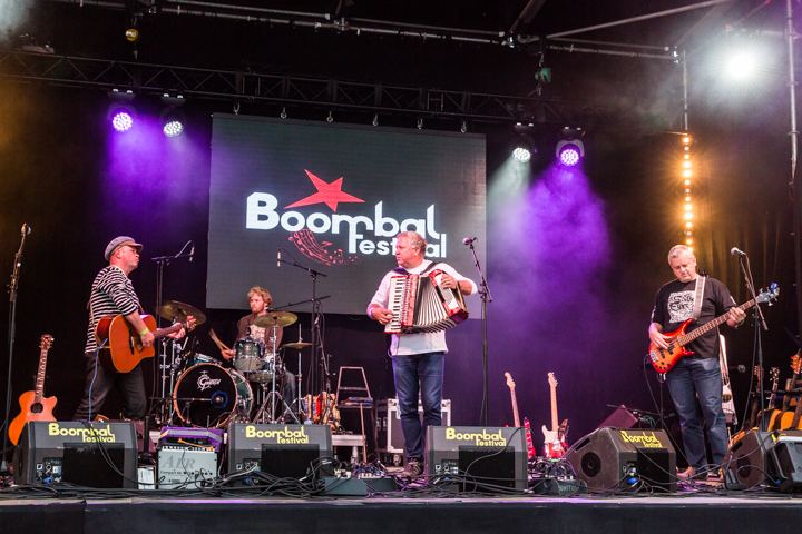 Snakes in Exile @ Boombal Lovendegem Dag 2, picture 10, photographed by Guy Danneels - FrontView Magazine