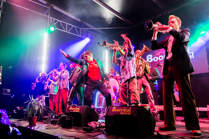 Orchestre Internationale du Vetex @ Boombal Lovendegem Dag 2, picture 14, photographed by Guy Danneels - FrontView Magazine