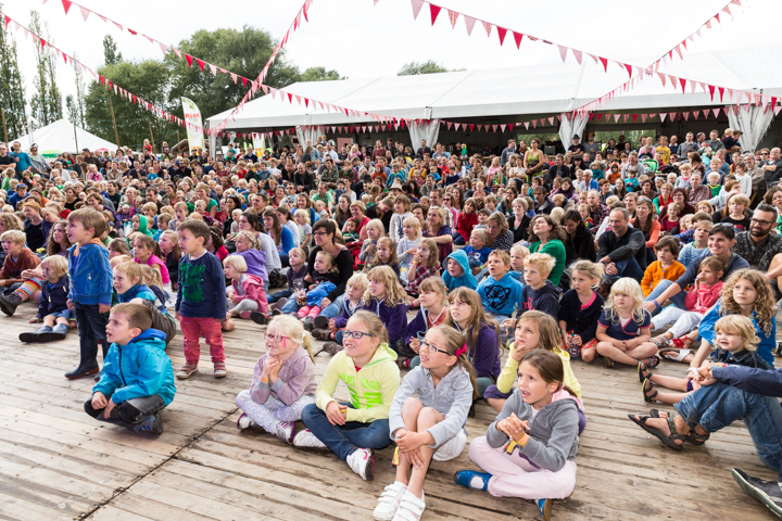 Sfeer, Animatie & Publieksfoto's @ Boombal Lovendegem Dag 4, foto 10, foto's door Guy Danneels - FrontView Magazine