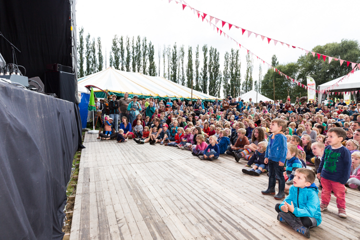 Sfeer, Animatie & Publieksfoto's @ Boombal Lovendegem Dag 4, foto 13, foto's door Guy Danneels - FrontView Magazine