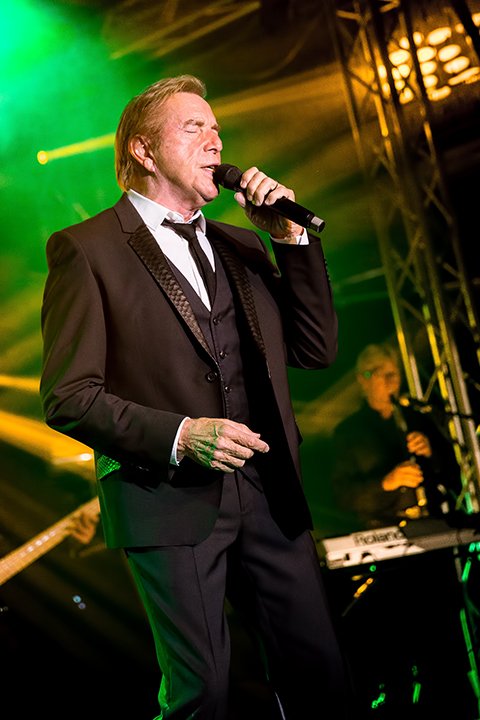 Will Tura @ Druivenfeesten Overijse, picture 3, photographed by Elke Briers - FrontView Magazine