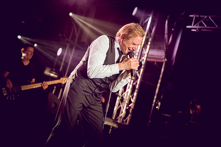 Will Tura @ Druivenfeesten Overijse, picture 9, photographed by Elke Briers - FrontView Magazine