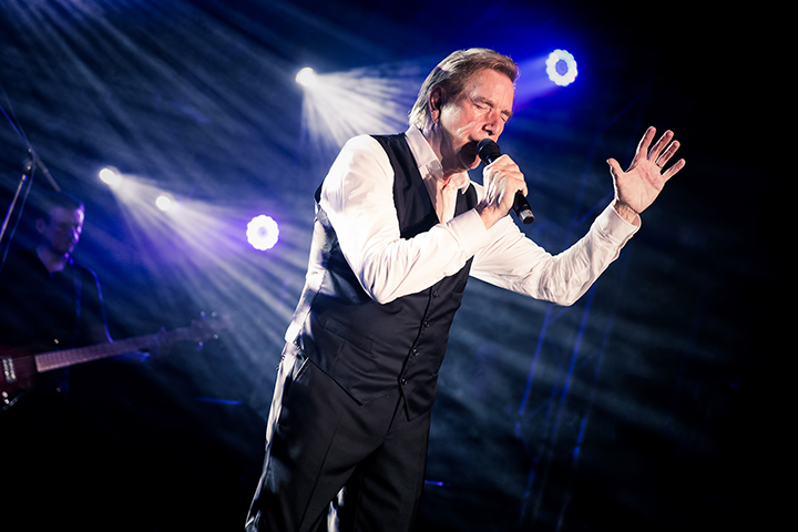 Will Tura @ Druivenfeesten Overijse, picture 11, photographed by Elke Briers - FrontView Magazine