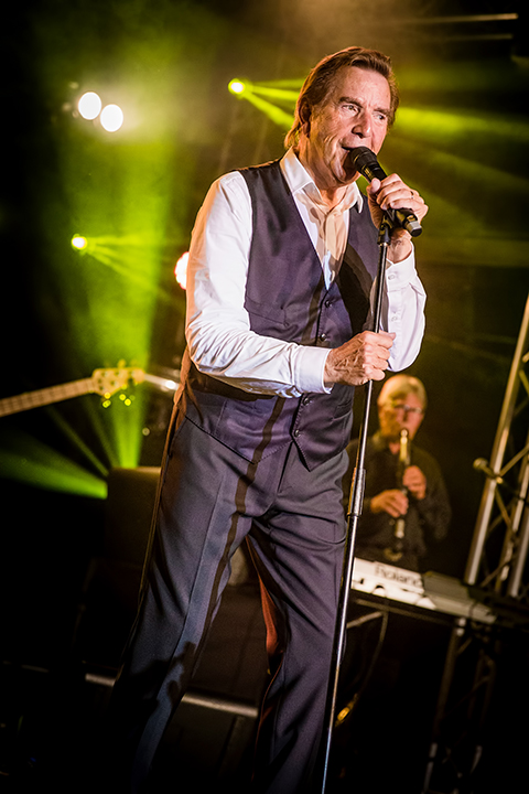 Will Tura @ Druivenfeesten Overijse, picture 16, photographed by Elke Briers - FrontView Magazine