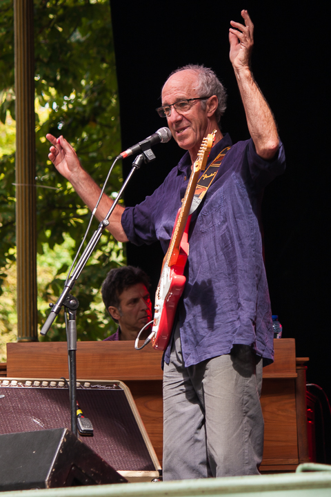 Boterhammen in het Park - Dag 5 - Raymond Van Het Groenewoud @ Warandepark, picture 6, photographed by Alex Wyckmans - FrontView Magazine