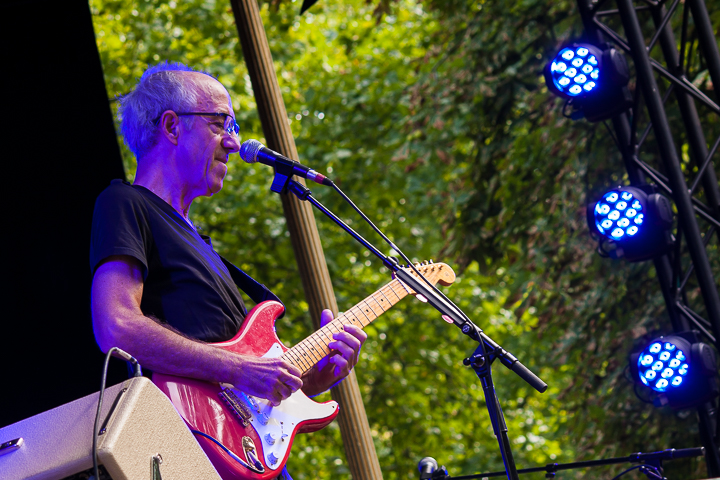 Boterhammen in het Park - Dag 5 - Raymond Van Het Groenewoud @ Warandepark, picture 17, photographed by Alex Wyckmans - FrontView Magazine