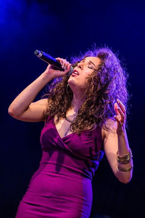 Dunja & Band @ Maanrock 2014, picture 7, photographed by Elke Briers - FrontView Magazine