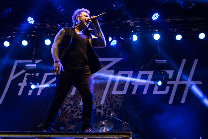 Papa Roach @ Masters@ Rock 2014, picture 4, photographed by Dorien Goetschalckx - FrontView Magazine
