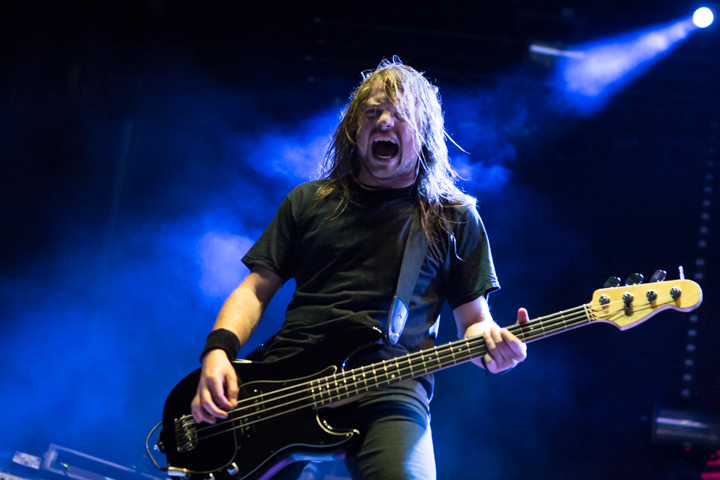 Airbourne @ Masters@ Rock 2014, foto 6, foto's door Dorien Goetschalckx - FrontView Magazine