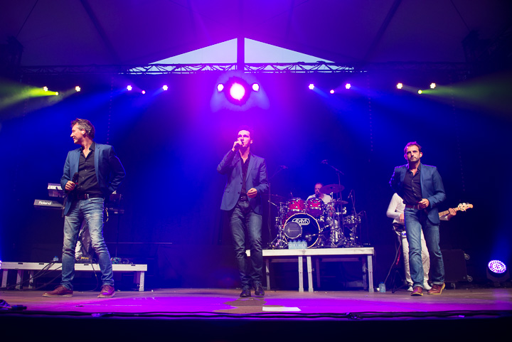 De Romeo's @ Parkhappening Schoten, picture 1, photographed by Dimitri Vanlommel - FrontView Magazine