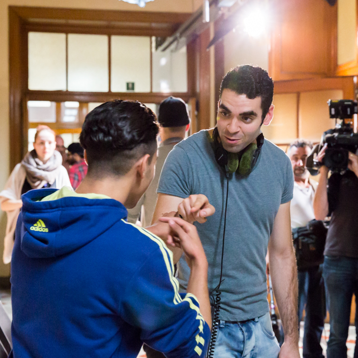 Setbezoek verfilming: "Black" @ Colignonplein Schaarbeek, foto 15, foto's door Guy Danneels - FrontView Magazine