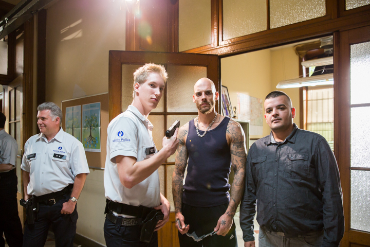 Setbezoek verfilming: "Black" @ Colignonplein Schaarbeek, foto 32, foto's door Guy Danneels - FrontView Magazine