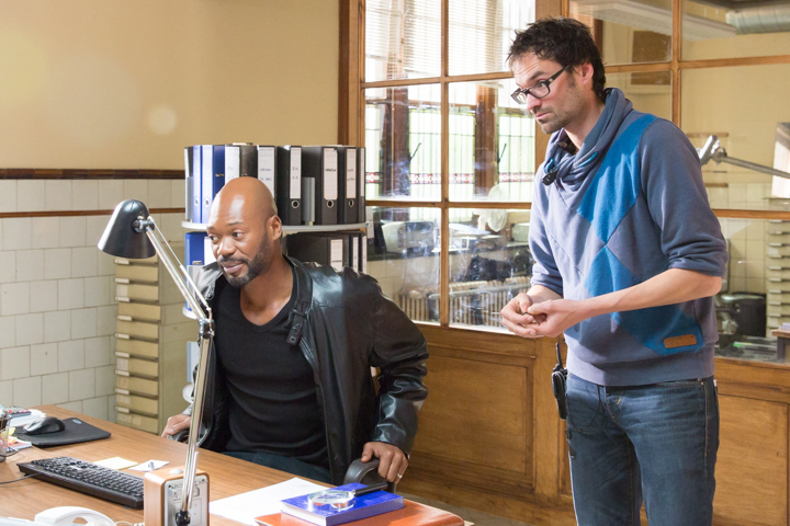 Setbezoek verfilming: "Black" @ Colignonplein Schaarbeek, foto 57, foto's door Guy Danneels - FrontView Magazine