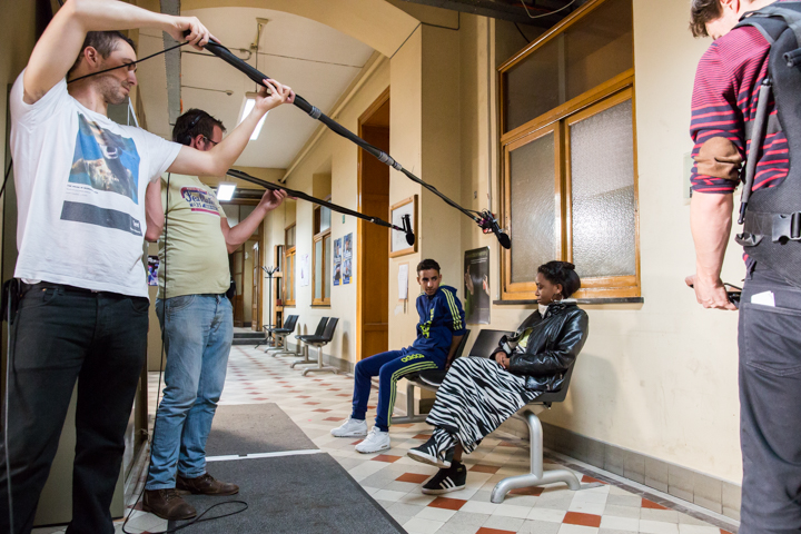 Setbezoek verfilming: "Black" @ Colignonplein Schaarbeek, foto 80, foto's door Guy Danneels - FrontView Magazine