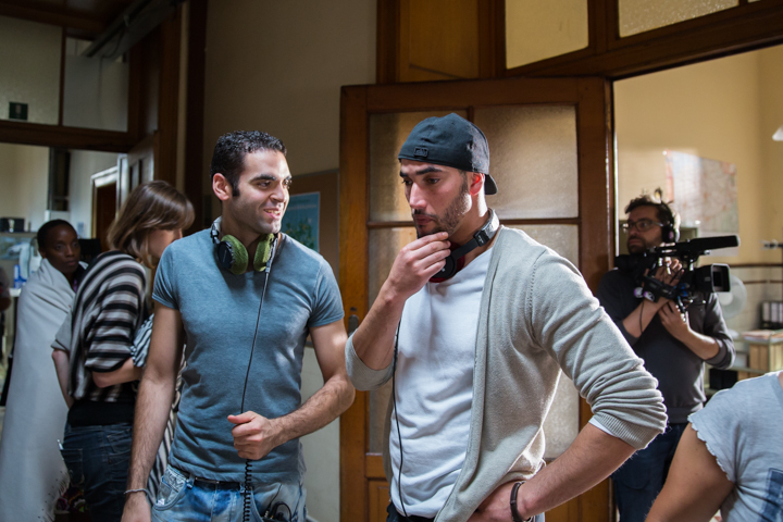 Setbezoek verfilming: "Black" @ Colignonplein Schaarbeek, foto 89, foto's door Guy Danneels - FrontView Magazine