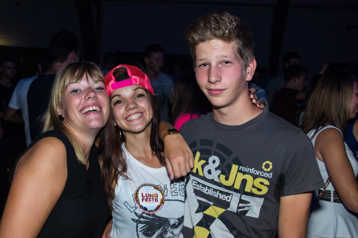 Clubber Fever Summer Edition @ Hulshout, picture 69, photographed by Tom Van Tongerloo - FrontView Magazine