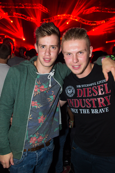 Clubber Fever Summer Edition @ Hulshout, picture 78, photographed by Tom Van Tongerloo - FrontView Magazine