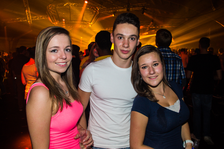 Clubber Fever Summer Edition @ Hulshout, picture 92, photographed by Tom Van Tongerloo - FrontView Magazine