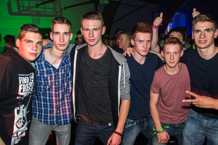 Clubber Fever Summer Edition @ Hulshout, picture 138, photographed by Tom Van Tongerloo - FrontView Magazine