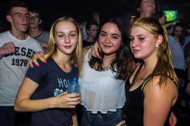 Clubber Fever Summer Edition @ Hulshout, picture 165, photographed by Tom Van Tongerloo - FrontView Magazine