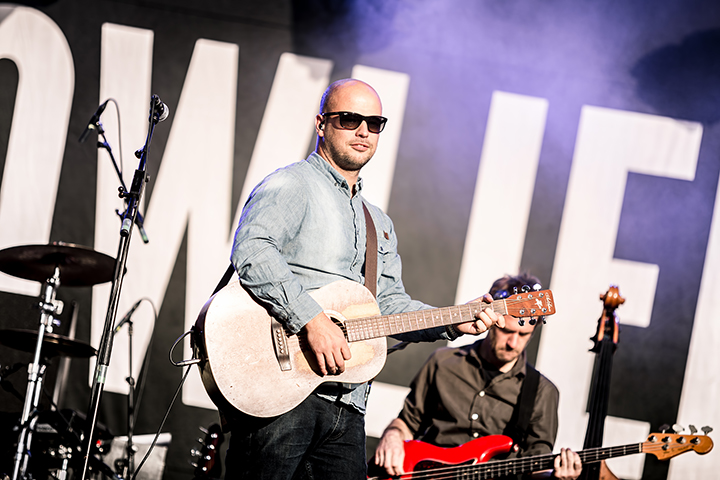 Flip Kowlier @ Maanrock 2014, picture 1, photographed by Elke Briers - FrontView Magazine