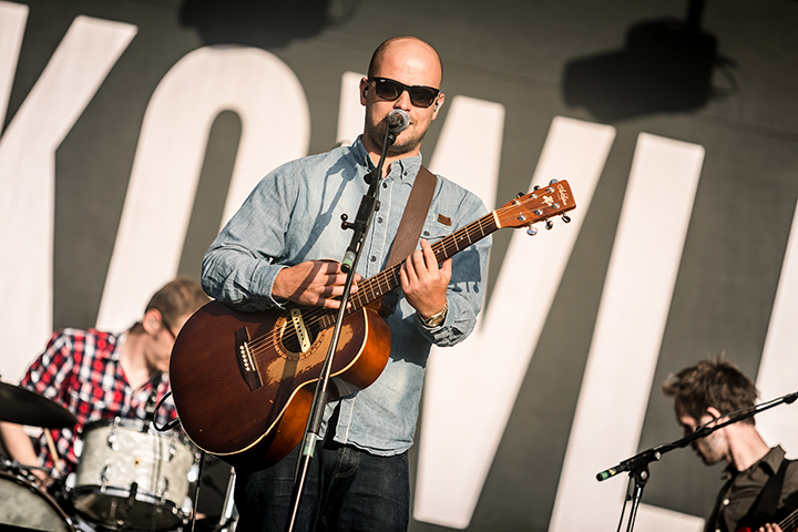 Flip Kowlier @ Maanrock 2014, picture 3, photographed by Elke Briers - FrontView Magazine