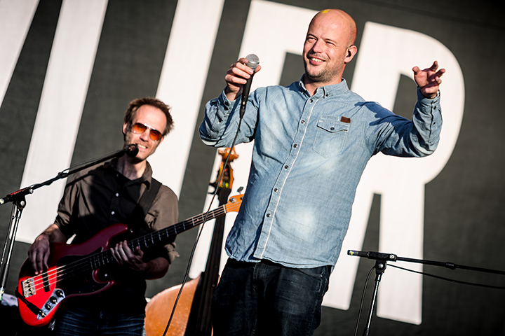 Flip Kowlier @ Maanrock 2014, picture 13, photographed by Elke Briers - FrontView Magazine